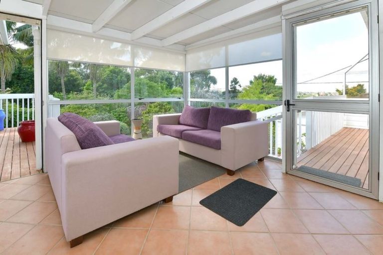 Photo of property in 1250 Whangaparaoa Road, Gulf Harbour, Whangaparaoa, 0930