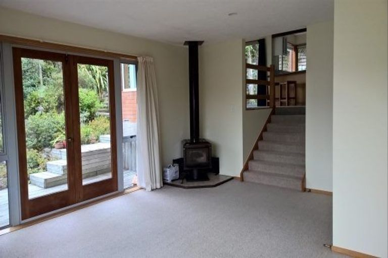 Photo of property in 3b Cambrian Close, Westmorland, Christchurch, 8025