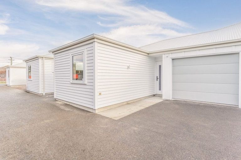 Photo of property in 67 Marriotts Road, North New Brighton, Christchurch, 8083