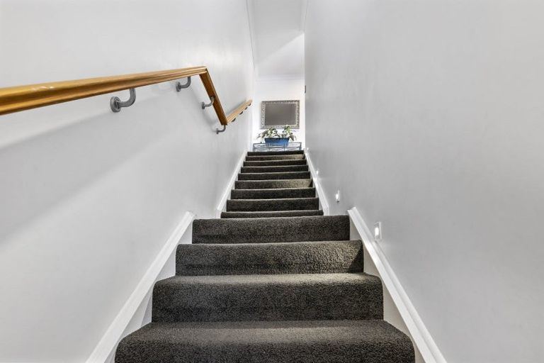 Photo of property in 32 Ashley Place, Papamoa Beach, Papamoa, 3118