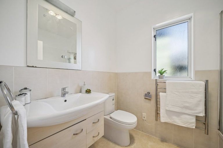 Photo of property in 34 Darlington Road, Miramar, Wellington, 6022