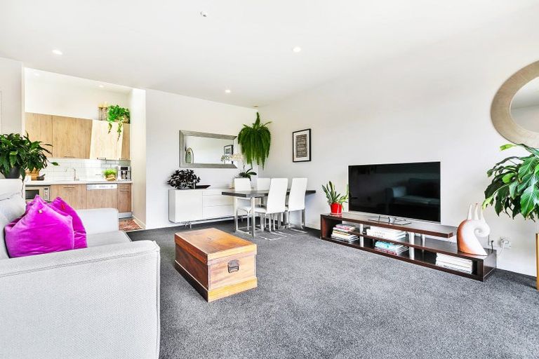 Photo of property in 424b Richmond Road, Grey Lynn, Auckland, 1021