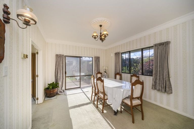 Photo of property in 8 Mcarthur Street, Terrace End, Palmerston North, 4410