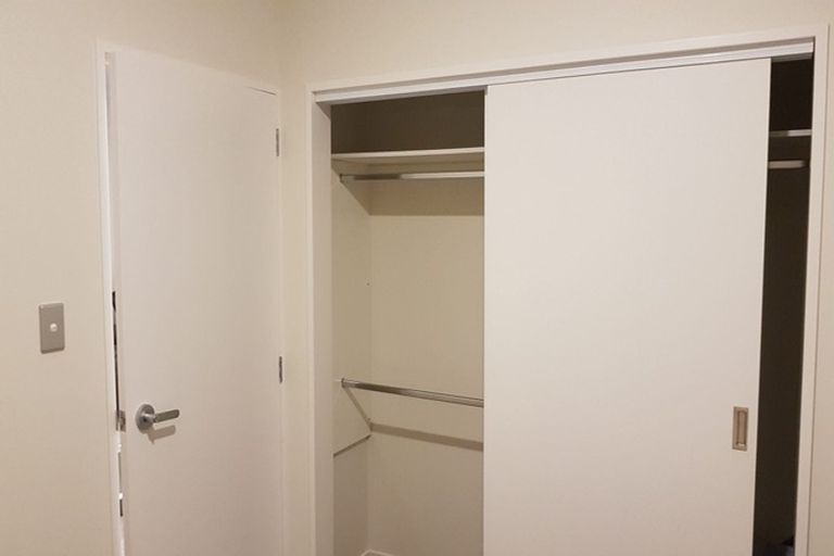 Photo of property in 2/15 Wyllie Road, Papatoetoe, Auckland, 2025