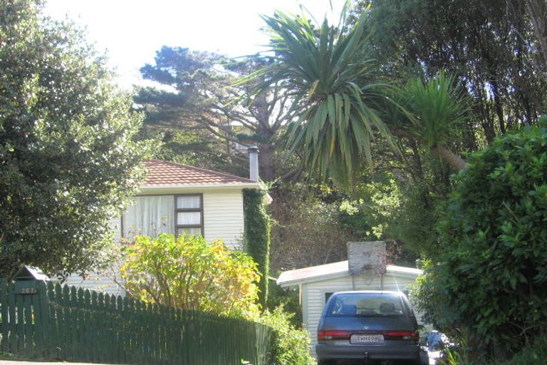 Photo of property in 267 Middleton Road, Glenside, Wellington, 6037