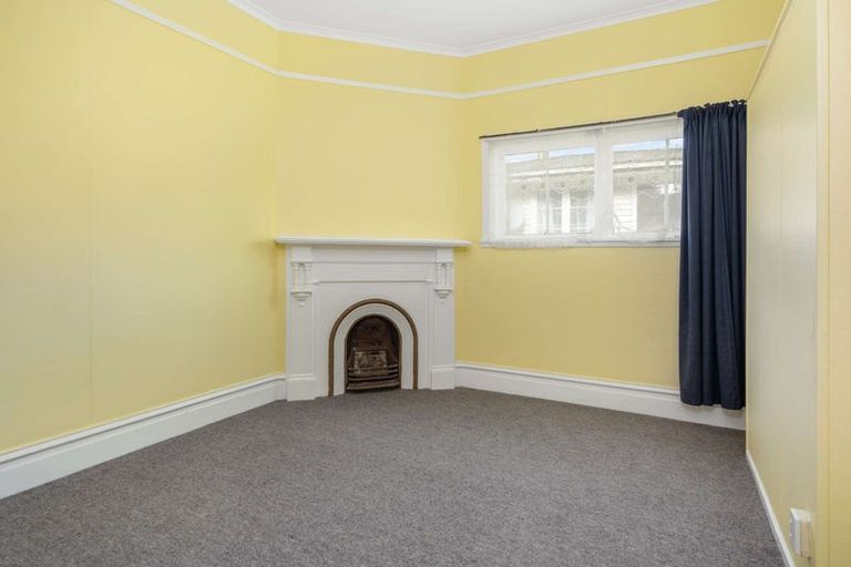 Photo of property in 6 Durham Street, Picton, 7220