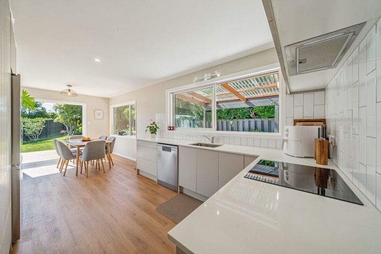 Photo of property in 22a Arawhata Street, Ranui, Porirua, 5024