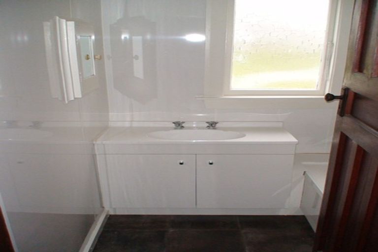 Photo of property in 41 Hopkins Street, Woolston, Christchurch, 8023