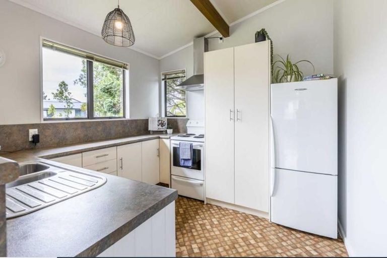 Photo of property in 18 Caroline Drive, Feilding, 4702