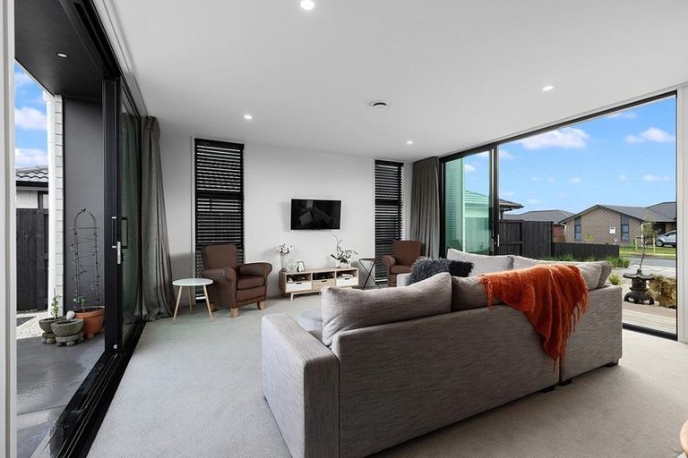 Photo of property in 1 Rangawhenua Street, Ngaruawahia, Hamilton, 3288