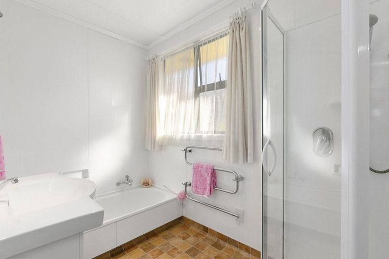 Photo of property in 13 Oxford Street, Holmes Hill, Oamaru, 9401