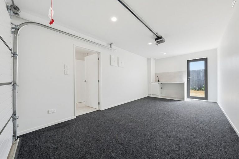 Photo of property in 9a Doughty Place, Otara, Auckland, 2023