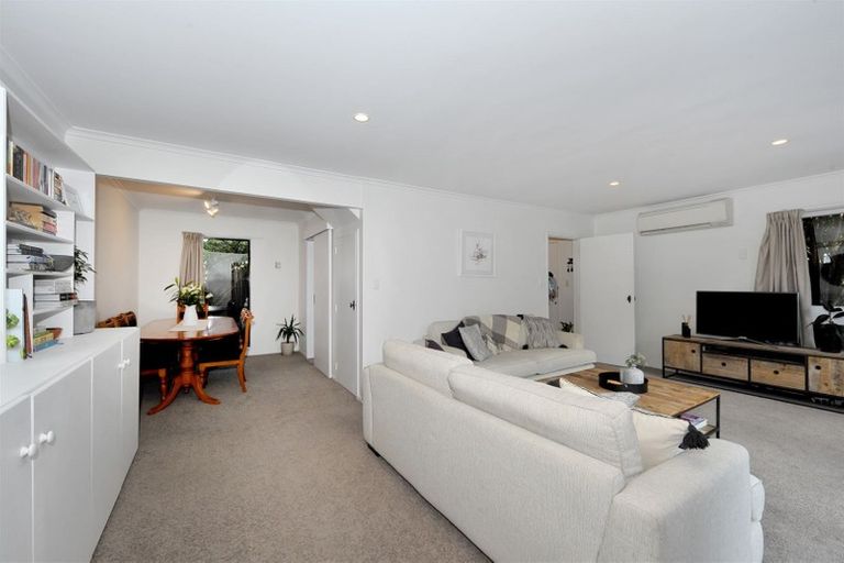 Photo of property in 2/71 Office Road, Merivale, Christchurch, 8014