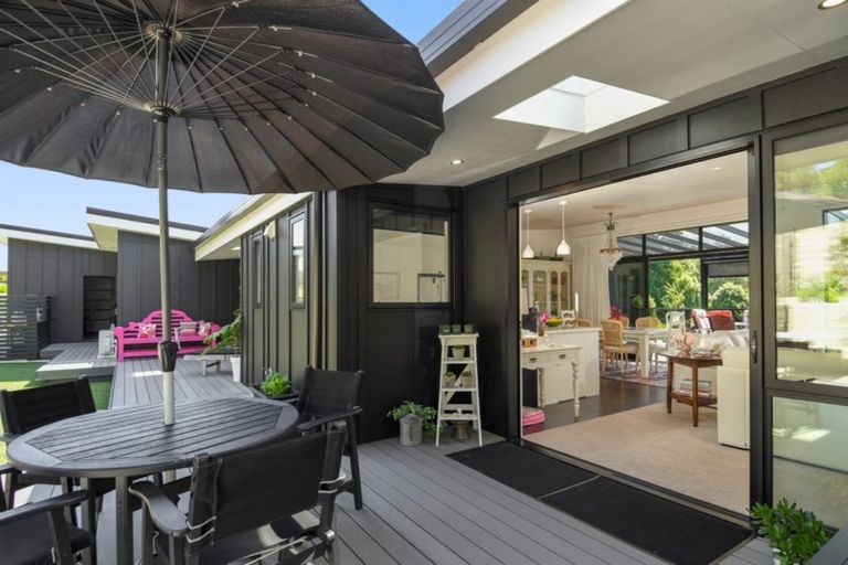 Photo of property in 62 Kayelene Place, Omokoroa, 3114