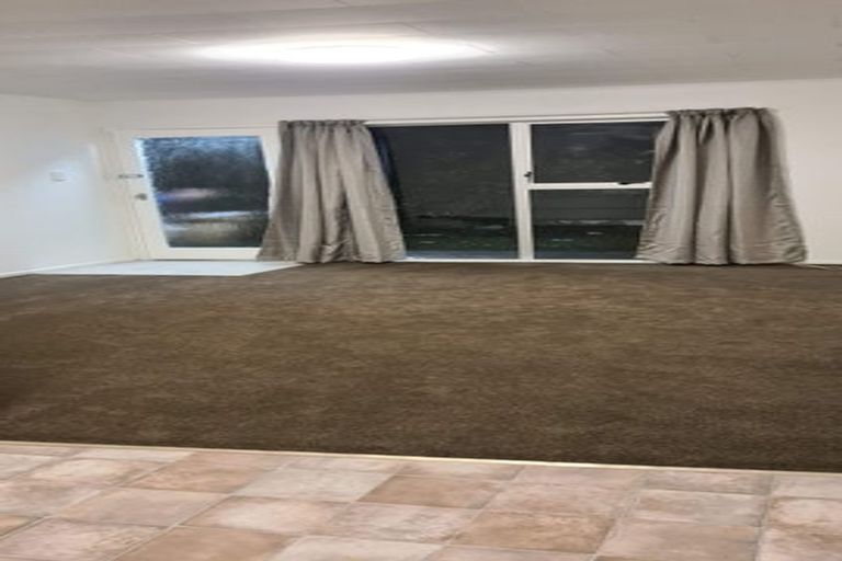 Photo of property in 1/17a Ambler Avenue, Glen Eden, Auckland, 0602