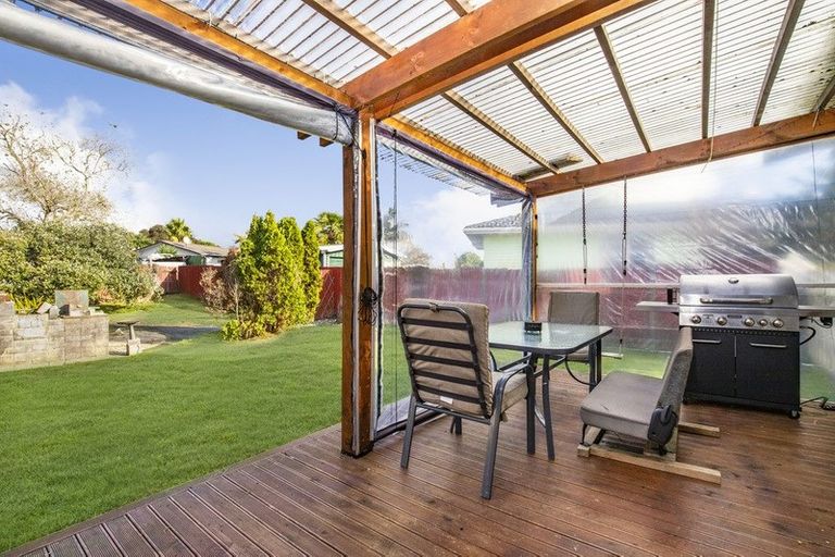 Photo of property in 12 Jupiter Street, Rosehill, Papakura, 2113