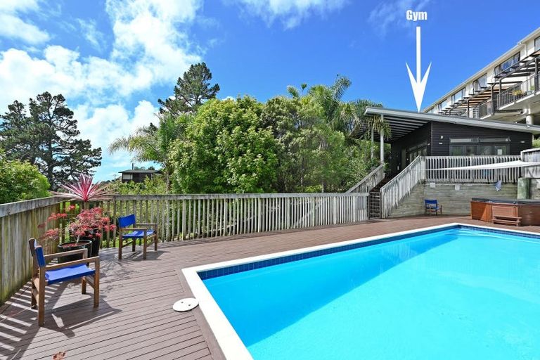 Photo of property in Gulf View Estate, 539a East Coast Road, Browns Bay, Auckland, 0630