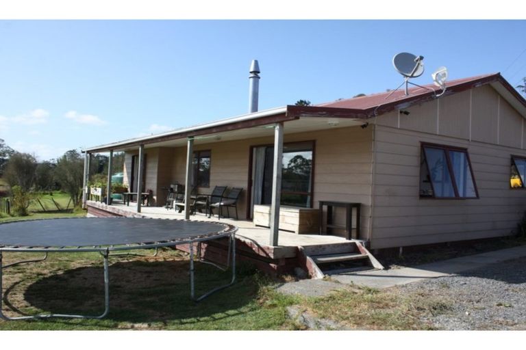 Photo of property in Old North Road, Whakapara, Hikurangi, 0182