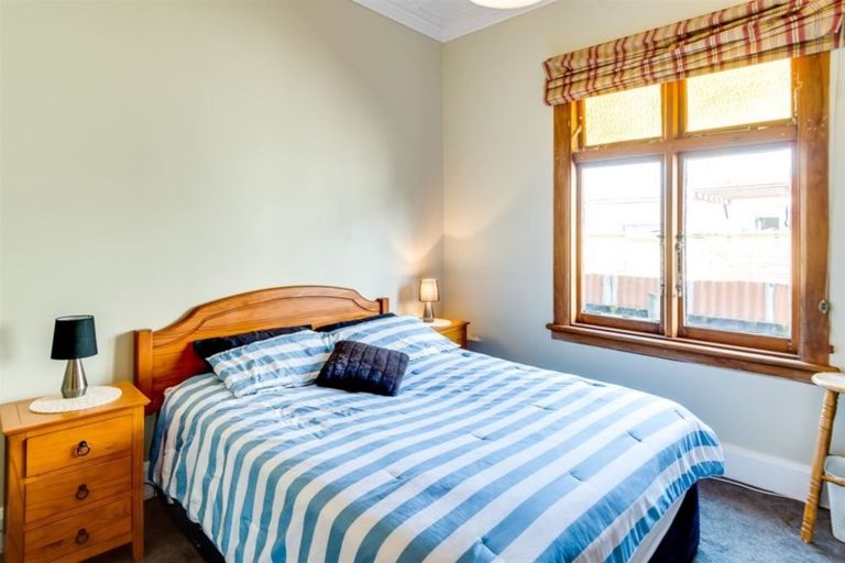 Photo of property in 1 Campaign Street, Napier South, Napier, 4110