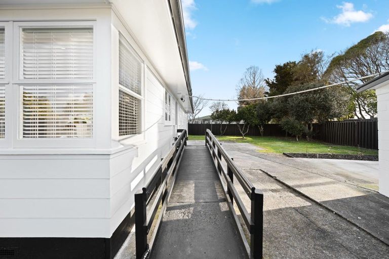 Photo of property in 10 Rosalind Street, Deanwell, Hamilton, 3206