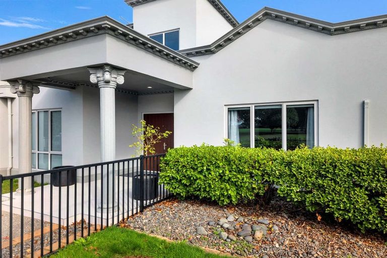 Photo of property in 39 Caversham Drive, Rototuna, Hamilton, 3210