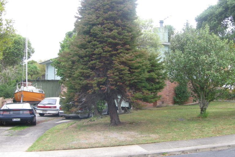 Photo of property in 5 Blenheim Street, Glenfield, Auckland, 0629