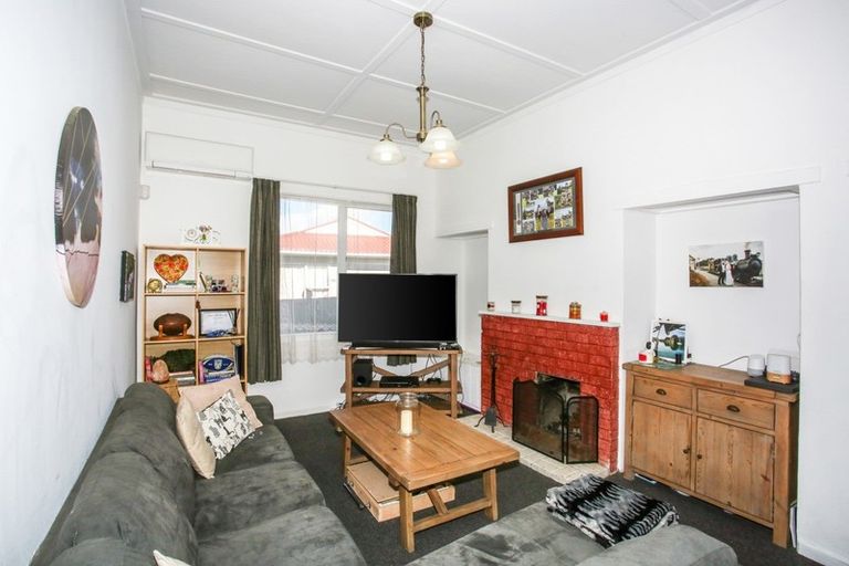 Photo of property in 106 Dominion Road, Papakura, 2110