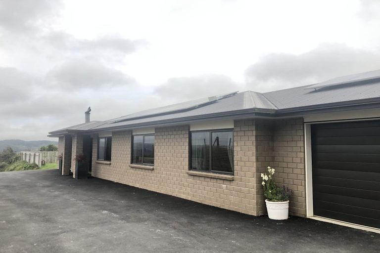 Photo of property in 759 Takarau Gorge Road, Makara, Wellington, 6972