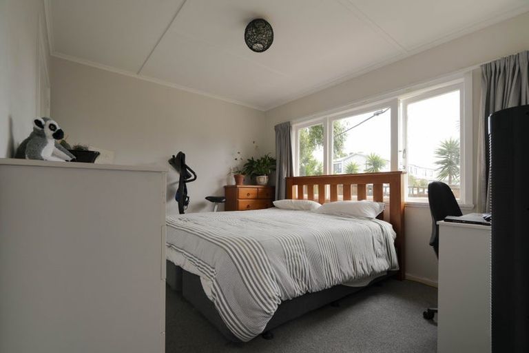 Photo of property in 1/69 Salisbury Road, Birkdale, Auckland, 0626