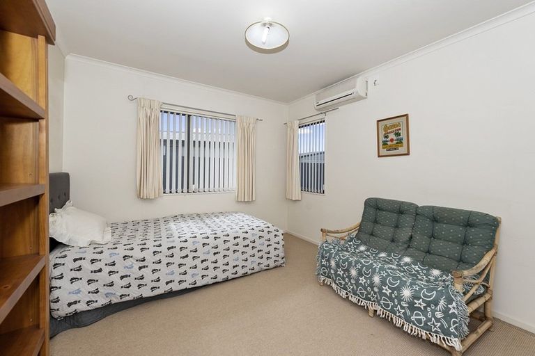Photo of property in 1155a Heaphy Terrace, Fairfield, Hamilton, 3214