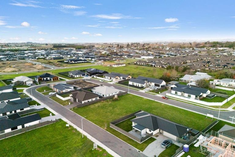 Photo of property in 19 Arihi Crescent, Frimley, 4120