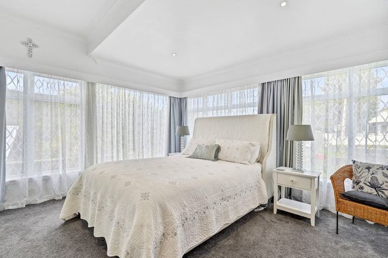 Photo of property in 23 Shortland Street, Regent, Whangarei, 0112