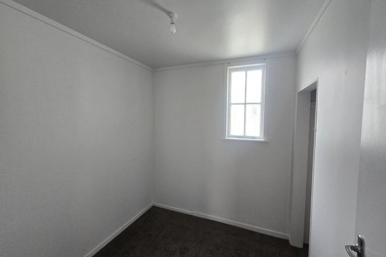Photo of property in 3 Maarama Crescent, Aro Valley, Wellington, 6021