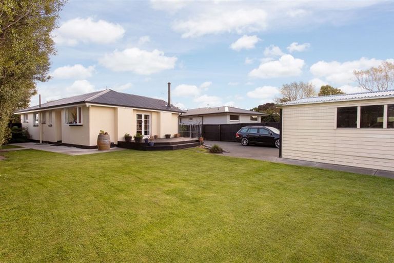 Photo of property in 14 Englefield Road, Belfast, Christchurch, 8051