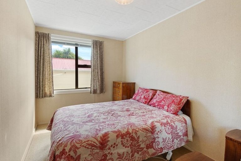 Photo of property in 14 Messines Street, Leeston, 7632