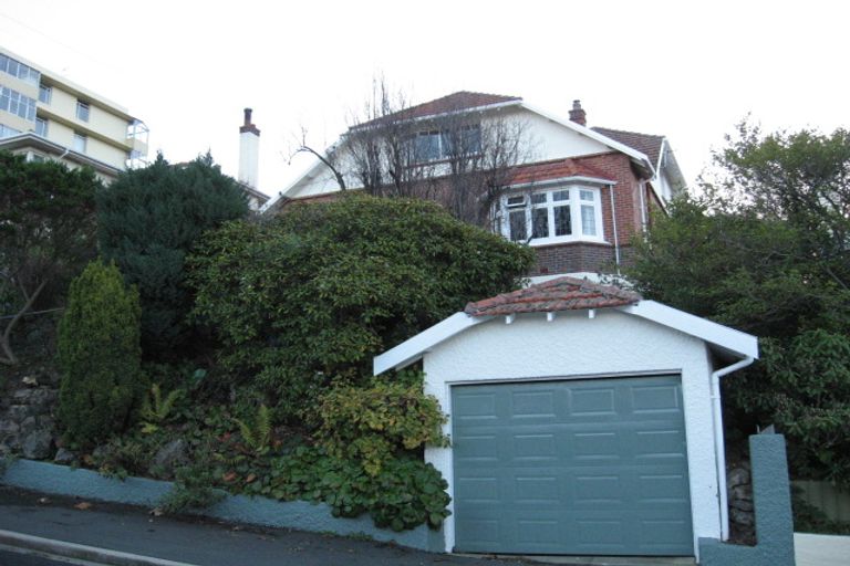 Photo of property in 17 Falkland Street, Maori Hill, Dunedin, 9010