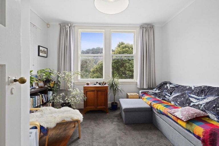 Photo of property in 2 Caprera Street, Melrose, Wellington, 6023