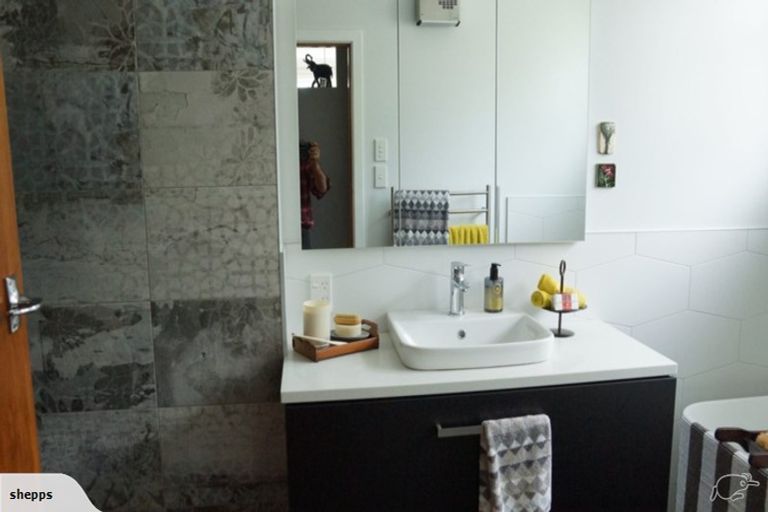 Photo of property in 223 Powderham Street, New Plymouth, 4310