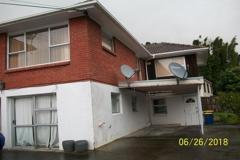 Photo of property in 40 Tomo Street, New Lynn, Auckland, 0600