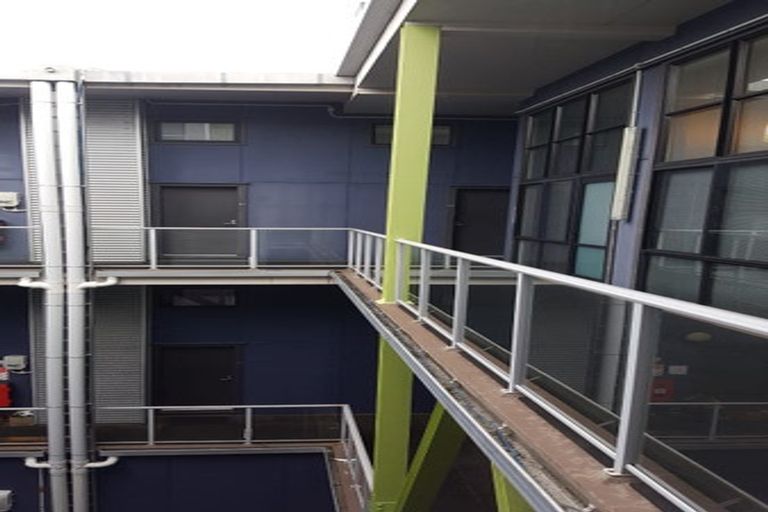 Photo of property in Urbane Apartments, 55/29 Webb Street, Mount Cook, Wellington, 6011