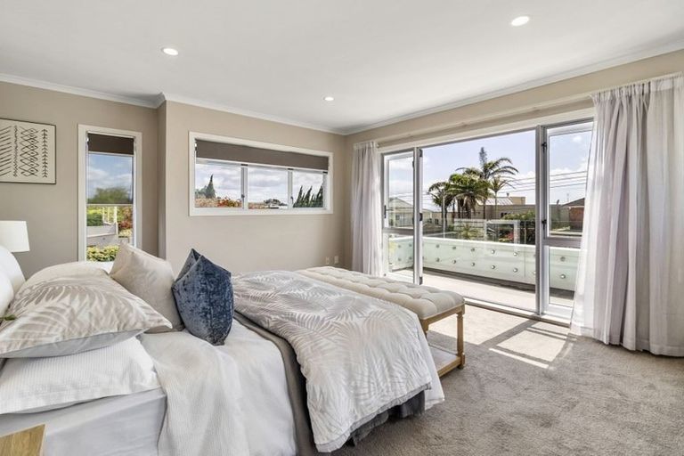 Photo of property in 65 Seacliffe Avenue, Belmont, Auckland, 0622