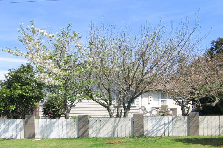 Photo of property in 5 Alison Street, Mangakakahi, Rotorua, 3015