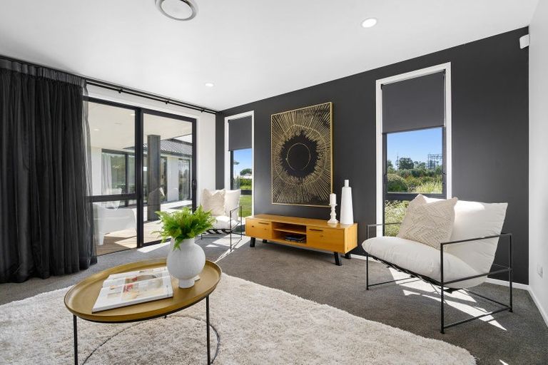 Photo of property in 11 Kotare Grove, Cambridge, 3434