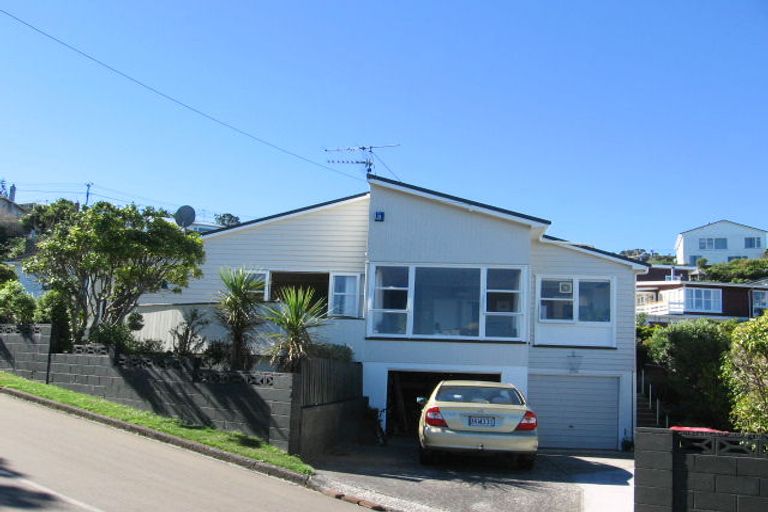 Photo of property in 34 Lohia Street, Khandallah, Wellington, 6035