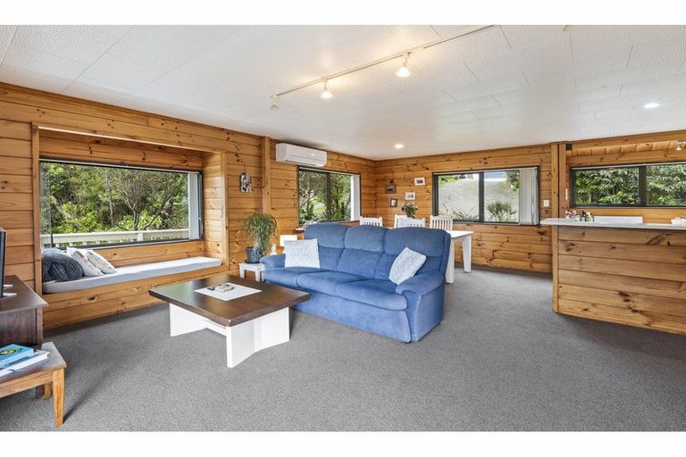 Photo of property in 9 Inca Place, Snells Beach, 0920