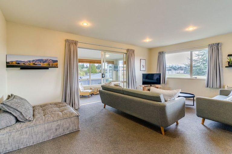 Photo of property in 45 Totara Drive, Twizel, 7901