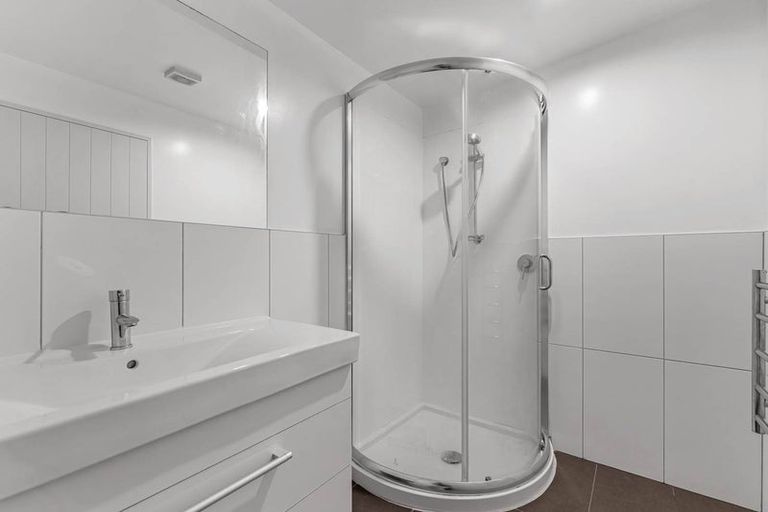 Photo of property in 22/45a Swanson Road, Henderson, Auckland, 0610