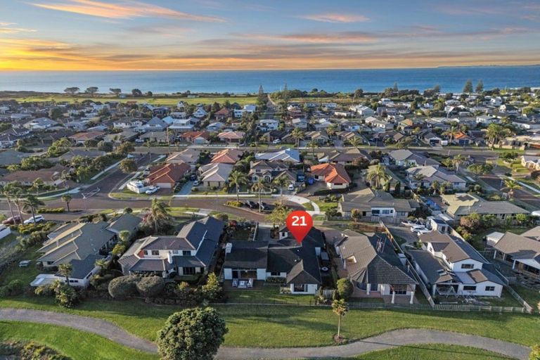 Photo of property in 21 Laguna Key, Papamoa Beach, Papamoa, 3118