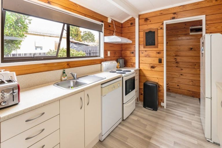 Photo of property in 28 Mahi Road, Te Kauwhata, 3710