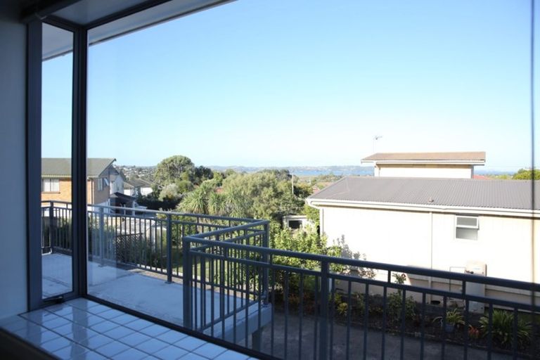 Photo of property in 192 Royal Road, Massey, Auckland, 0614